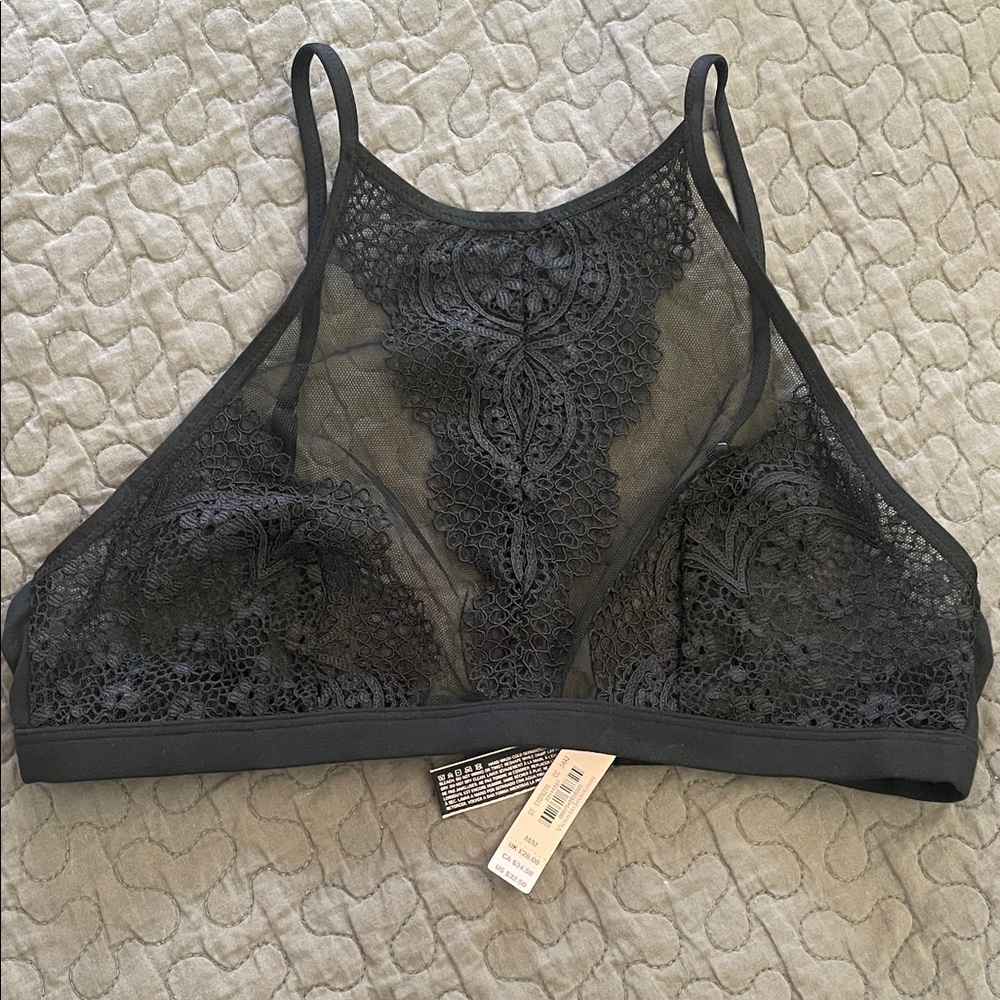 Victoria's Secret Body Collection Black Lace Mesh Sexy Bralette NWT Medium